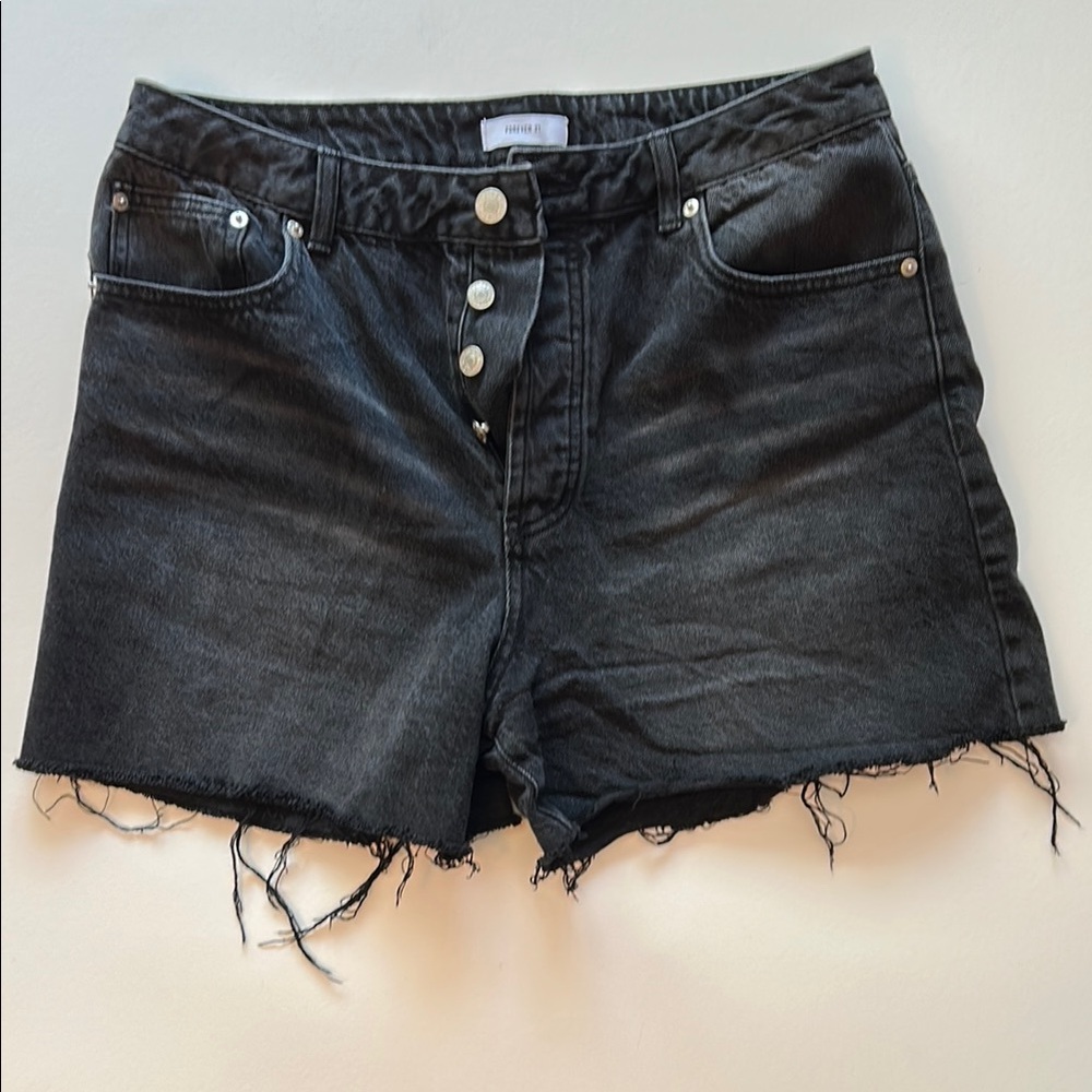 Forever 21 Black high waisted button fly distressed denim shorts raw hem Size 30